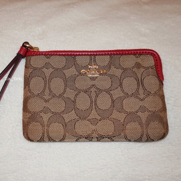 Coach Handbags - Coach Corner Zip Wristlet